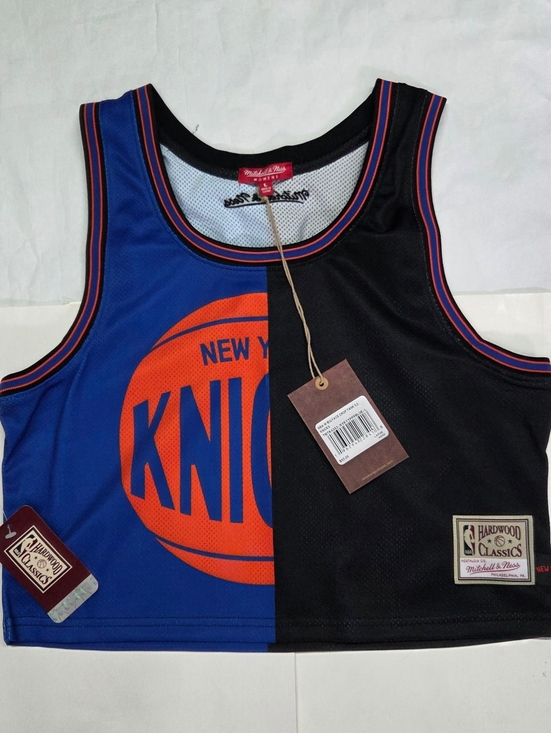 Mitchell & Ness Tops - New York Knicks Mitchell & Ness Womens Big Face Crop Top Size L NEW!!